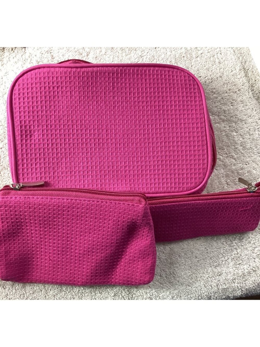Set of 3 Pink Waffle Texture Travel Cosmetic Bags With Zippered Pouches*NWOT